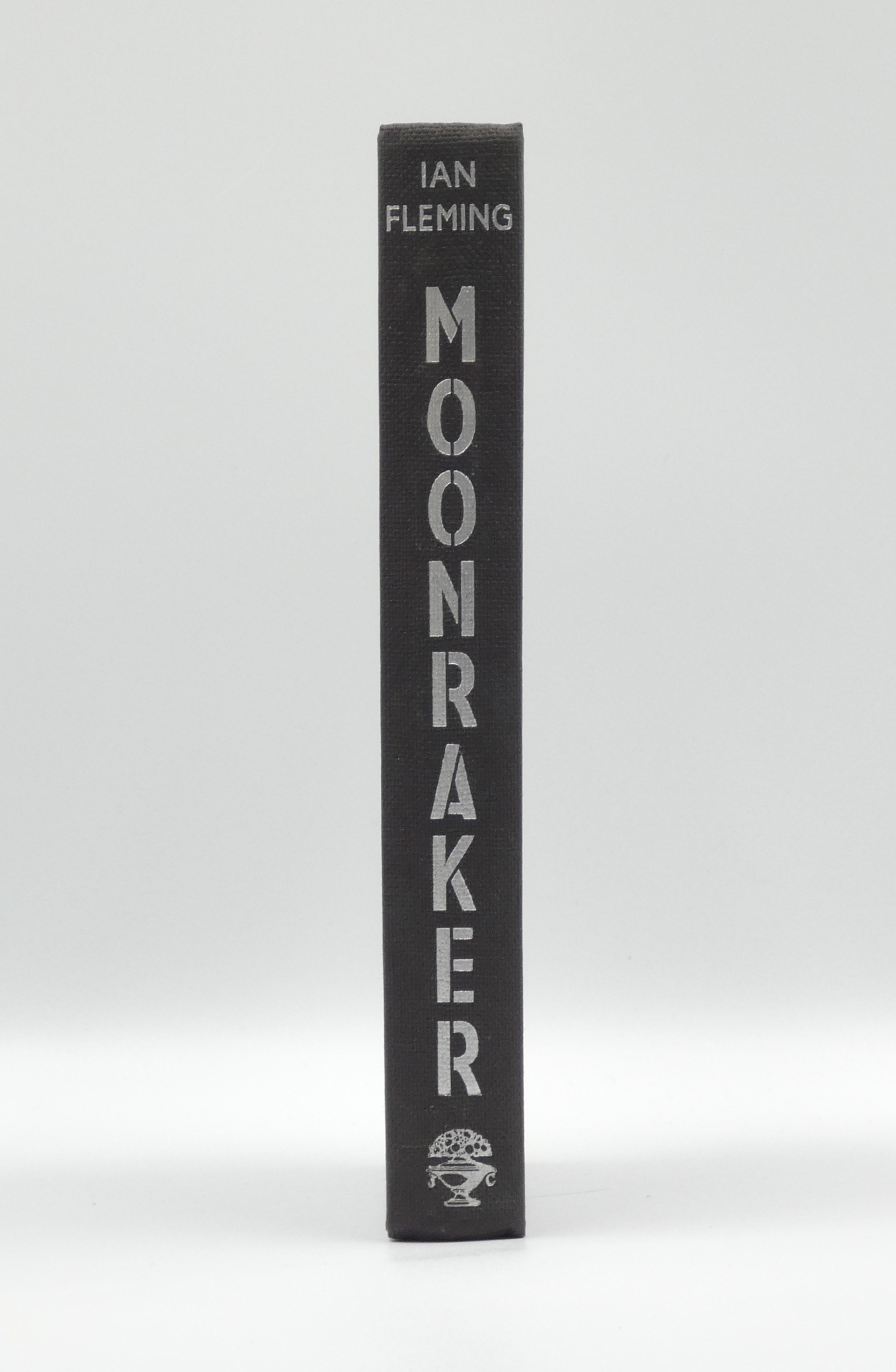 moony spine